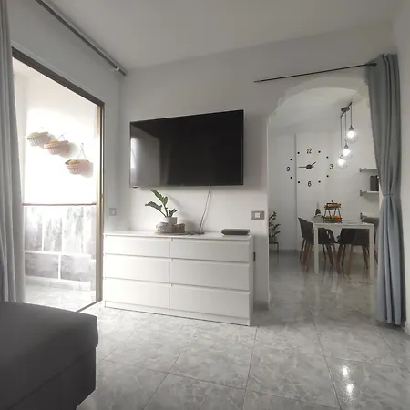 Vivienda Agaete Parque * プラヤ・デル・イングレス