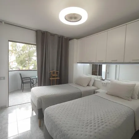 Vivienda Agaete Parque アパート *